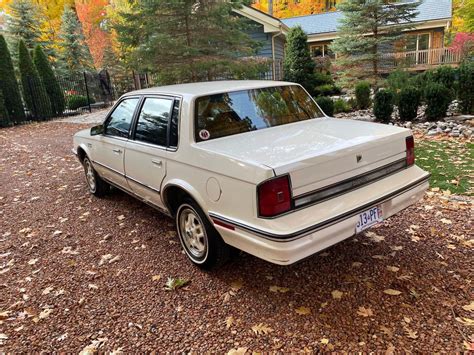 Oldsmobile Cutlass ciera 1987 photo