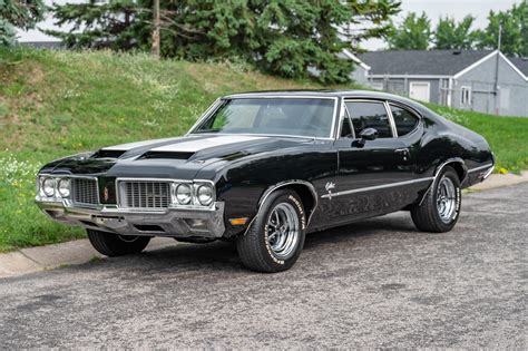 Oldsmobile Cutlass