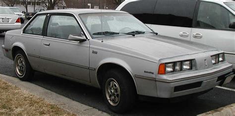 Oldsmobile Firenza 1986 photo