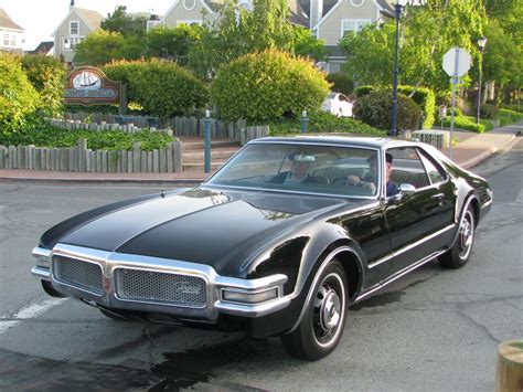 Oldsmobile Toronado