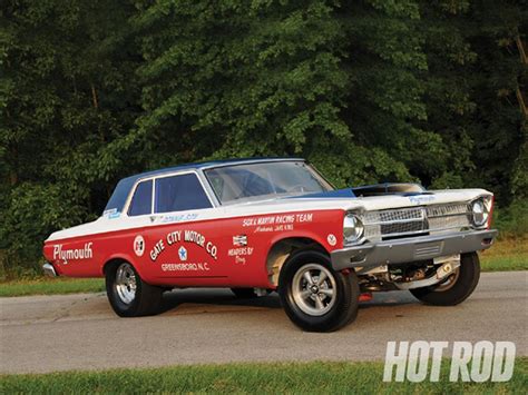 Plymouth Belvedere photo