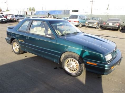 Plymouth Duster 1994 photo