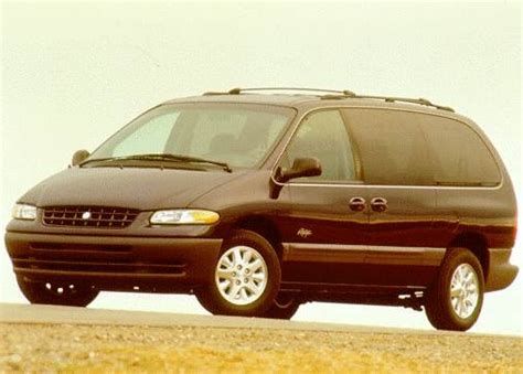 Plymouth Grand voyager 1998 photo