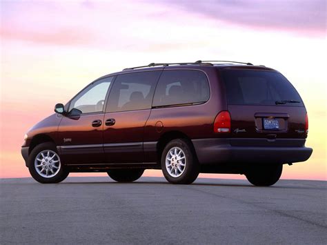 Plymouth Grand voyager 2000 photo