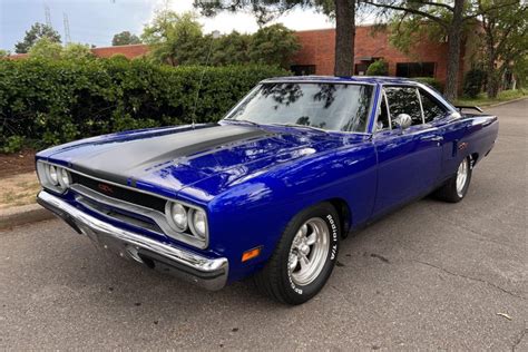 photo of Plymouth Satellite car production