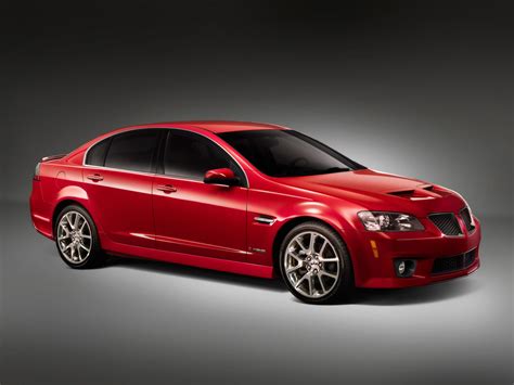 Pontiac G8 2009 photo