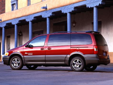 Pontiac Montana 2003 photo