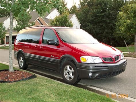 photo of Pontiac Montana car production