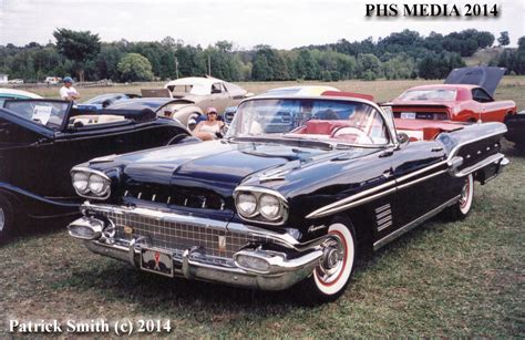 photo of Pontiac Parisienne car production