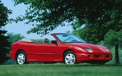 Pontiac Sunfire 1999 photo