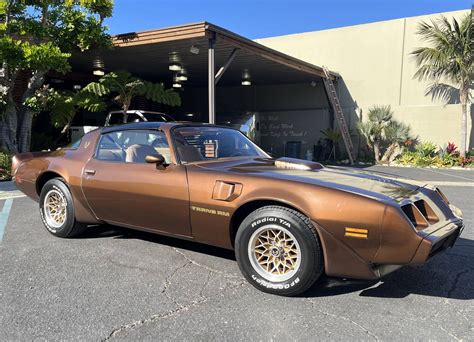 photo of Pontiac Trans am car production