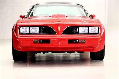 Pontiac Trans am photo