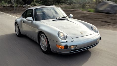 Porsche 911 1996 photo