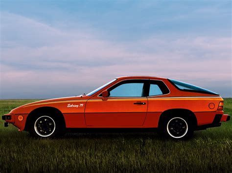 Porsche 924 1979 photo