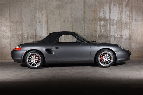 Porsche Boxster s 2003 photo