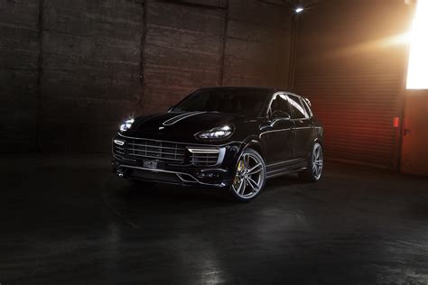 Porsche Cayenne photo