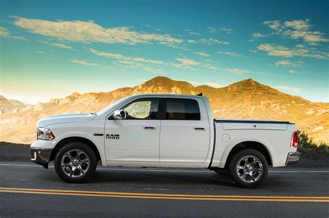 Ram 1500 2014 photo