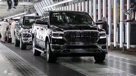 photo of Ram 1500 car production