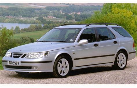 Saab 95 2002 photo