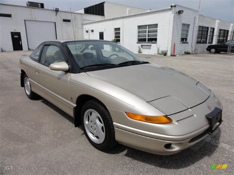 Saturn Coupe 1996 photo