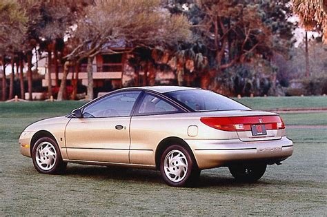 Saturn Coupe 1997 photo