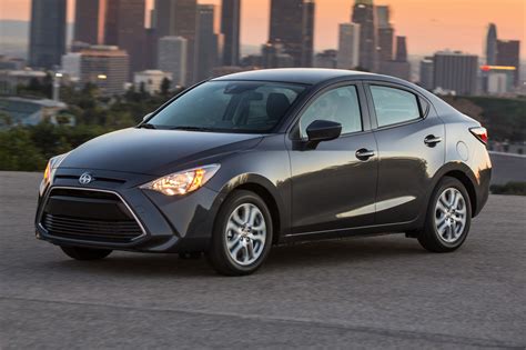 Scion Ia 2016 photo