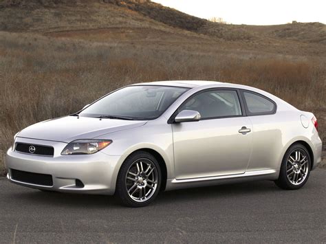 Scion Tc 2006 photo