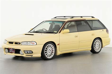 Subaru Legacy 1997 photo