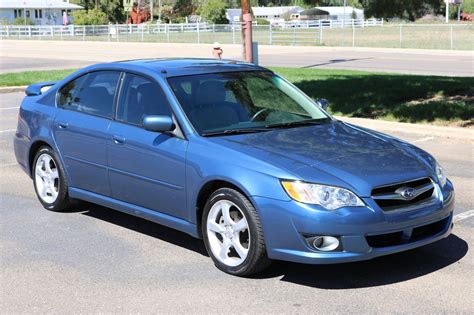 Subaru Legacy 2008 photo