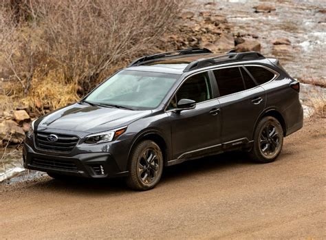 Subaru Outback photo