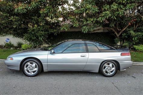 Subaru Svx 1990 photo