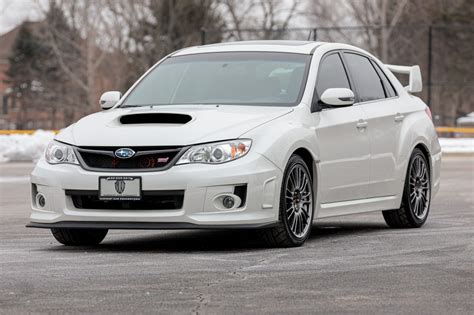 Subaru Wrx sti 2013 photo