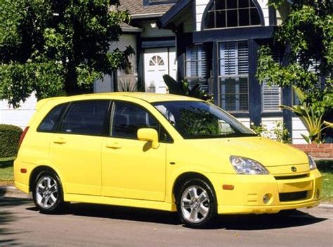 Suzuki Aerio 2003 photo