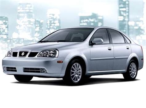 Suzuki Forenza 2005 photo