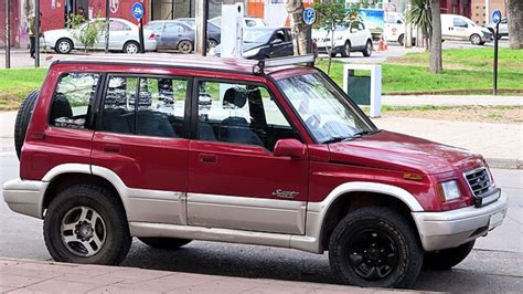 photo of Suzuki Sidekick sport car production