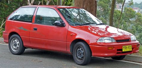 Suzuki Swift 1998 photo