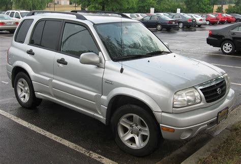 Suzuki Vitara 2002 photo