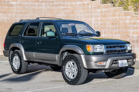 Toyota 4 runner 2000 photo