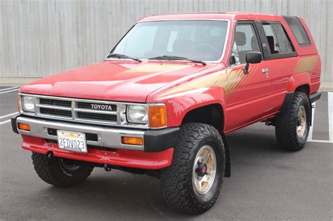 Toyota 4runner 1987 photo