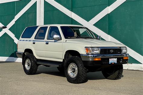 Toyota 4runner 1992 photo