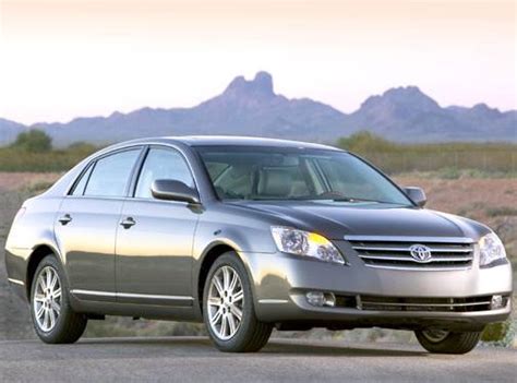 Toyota Avalon 2005 photo