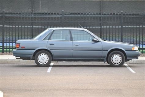 Toyota Camry 1991 photo