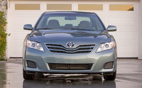 Toyota Camry 2011 photo