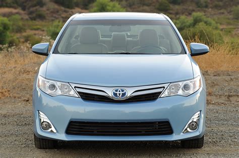 Toyota Camry hybrid 2013 photo