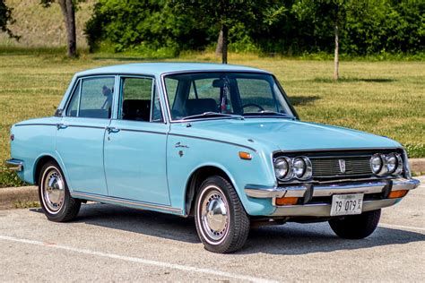 Toyota Corona 1969 photo