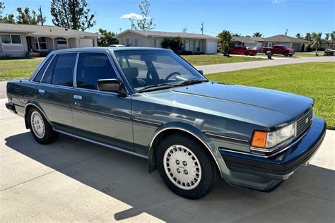 Toyota Cressida 1986 photo