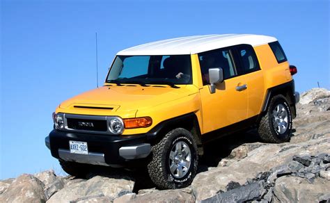 Toyota Fj cruiser photo