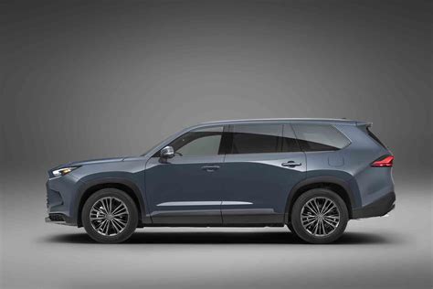 Toyota Grand highlander 2024 photo