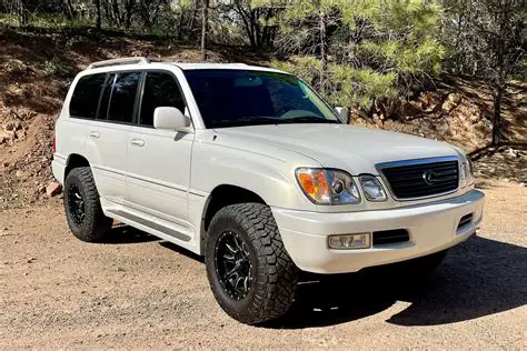 photo of Toyota Lx470 car production