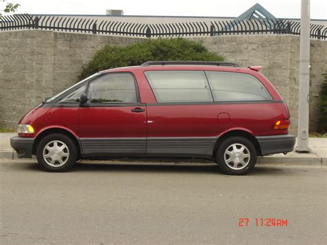 Toyota Previa 1994 photo